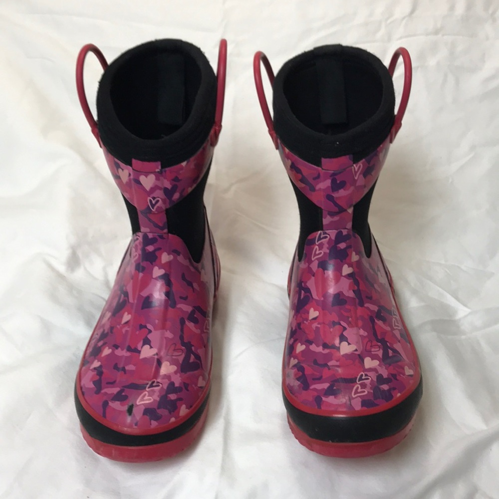 WESTERN CHIEF.  13 / 1.  KIDS boots.  Pink/Purple.
